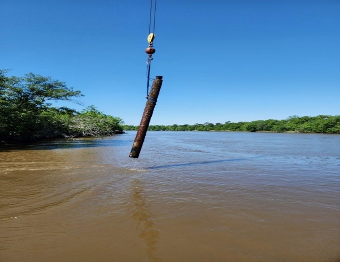 Work and removal of surface casings